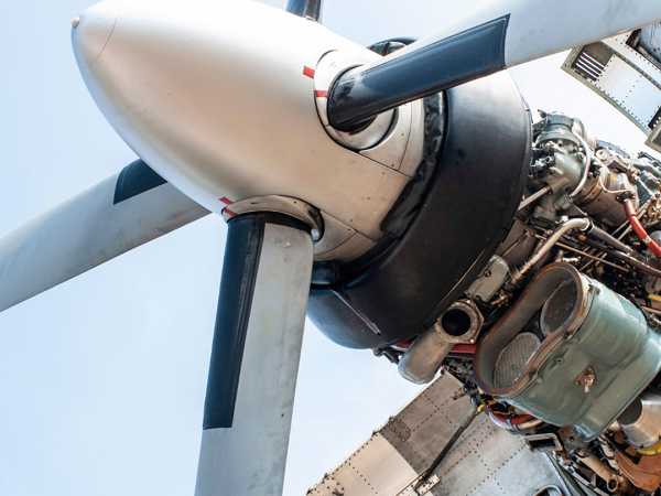 Applications clés des aimants Alnico dans l'aérospatiale