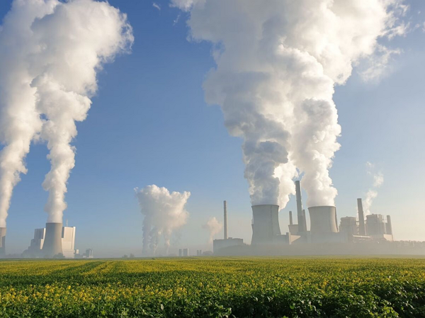 How Can Low-Carbon Manufacturing Reduce Carbon Emissions from Permanent Magnet Production?