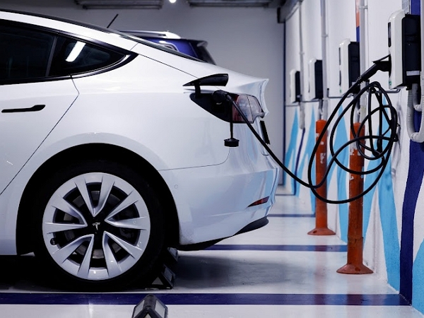 Why New Energy Vehicles and Wind Power Industries Drive Up Demand for Permanent Magnets？