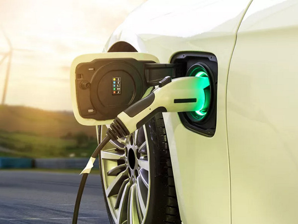 The Key Role of Ndfeb Magnets in New Energy Vehicles