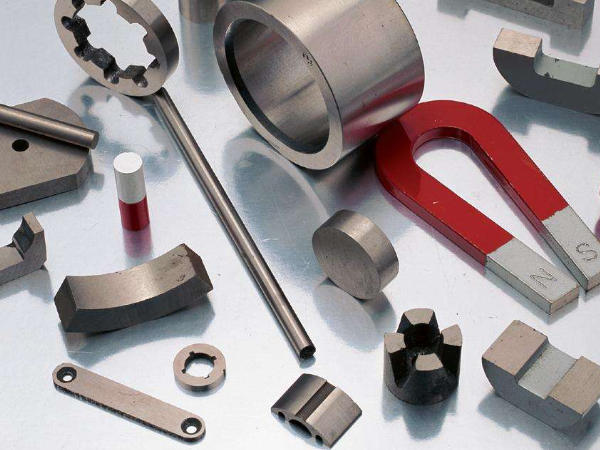 SmCo磁石 vs. ネオジム磁石: 高温用途にはどちらが適していますか?